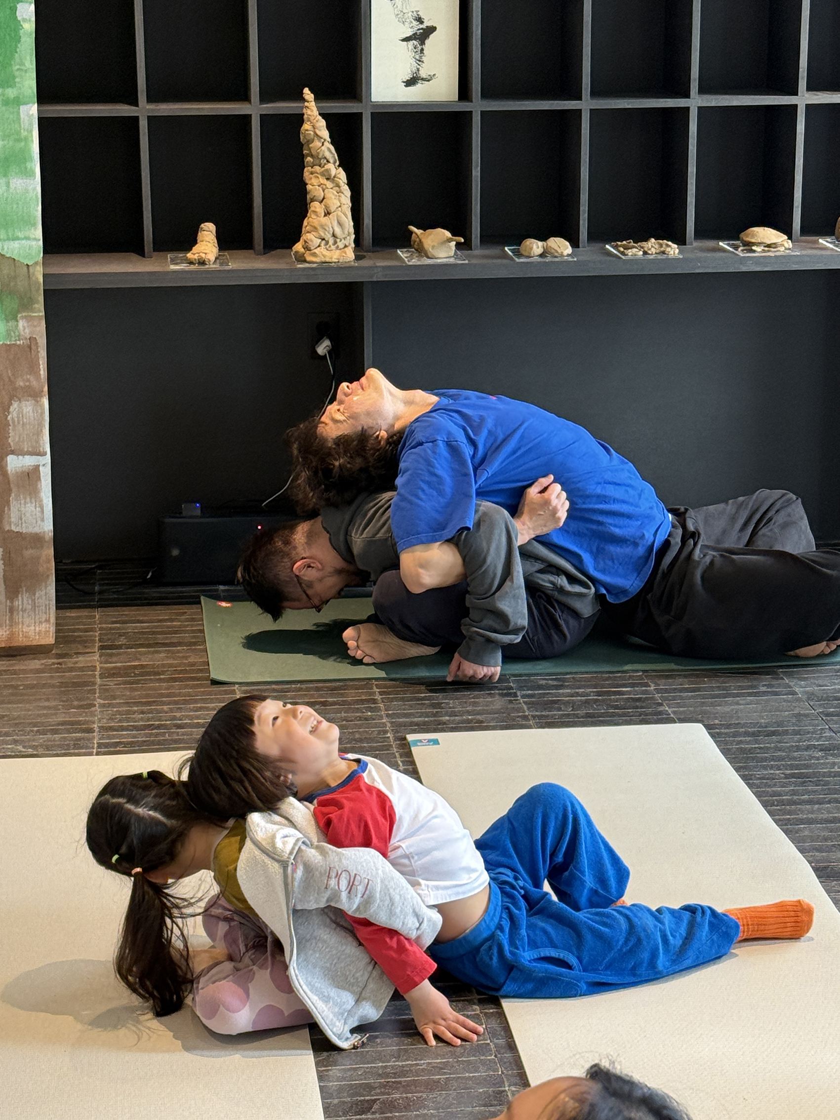 사사사가, <조조서촌>