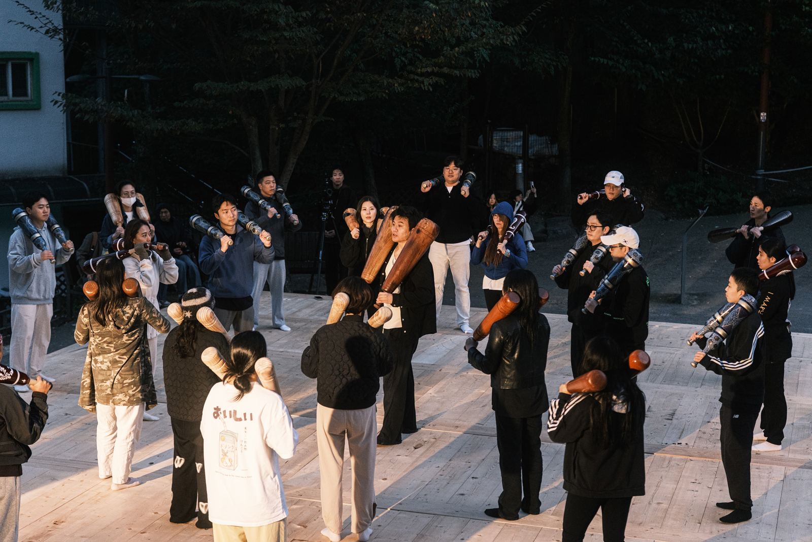 움직이는 바닥, <풍류회·연희회>